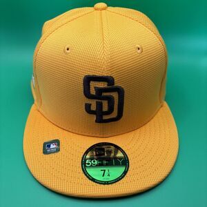 New Era San Diego Padres 2025 Spring Training 59Fifty Fitted Hat 7 1/4 Gold New